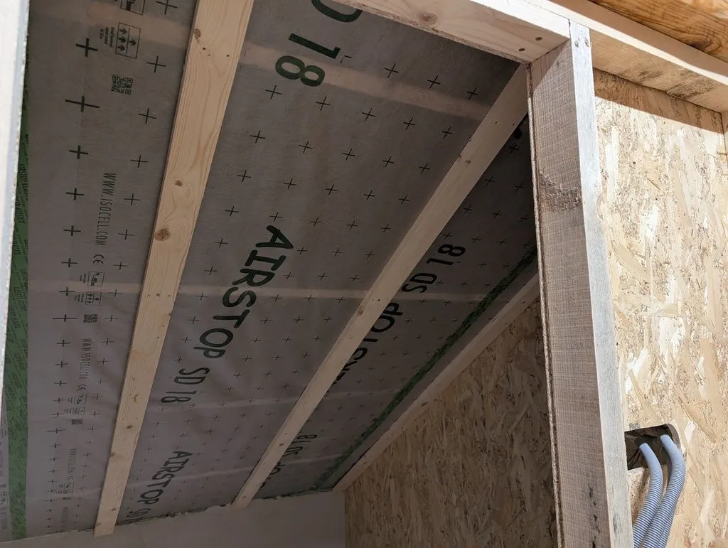 These wooden slats will provide a fastening surface for the drywall boards.