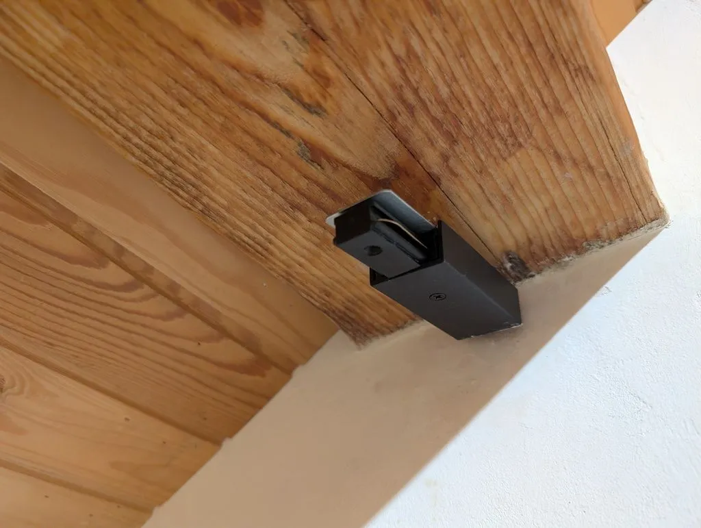 The completed terminal block—you can see the protruding copper tabs, which attach to copper rails in the track.